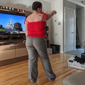 Meet your Posher, Lala